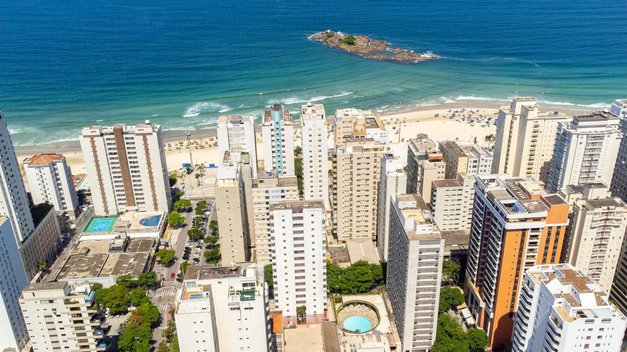 Ferraretto & 4* Guarujá
